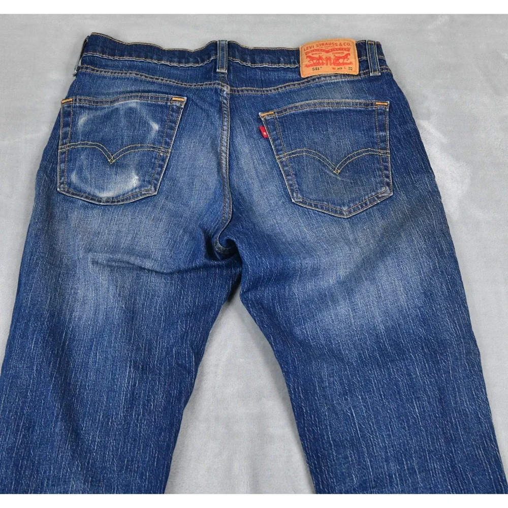 Levis Jeans 541 Mens 33x32 (32x30 Meas) Blue Denim